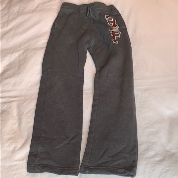 3 pairs of boys Abercrombie sweatpants (small) - Picture 4 of 13